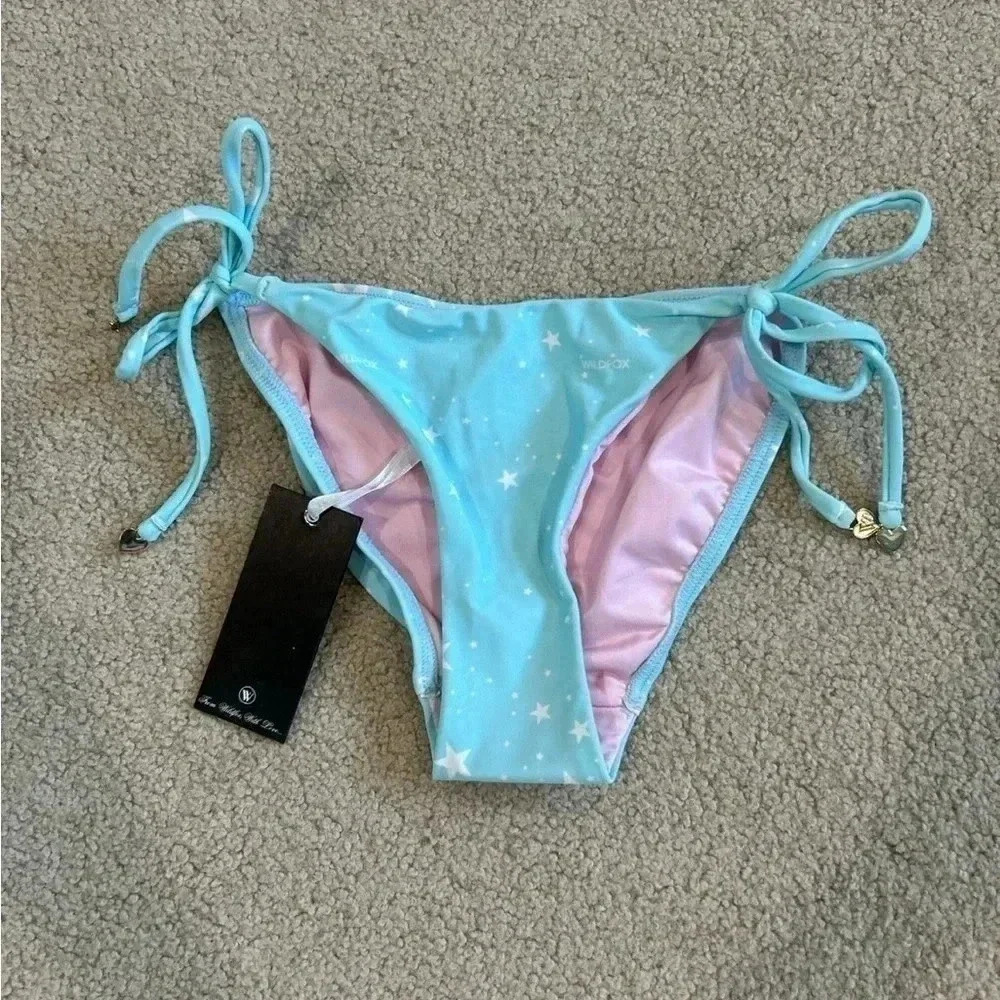 New with tags wildfox starry days triangle bikini bottoms in size xs